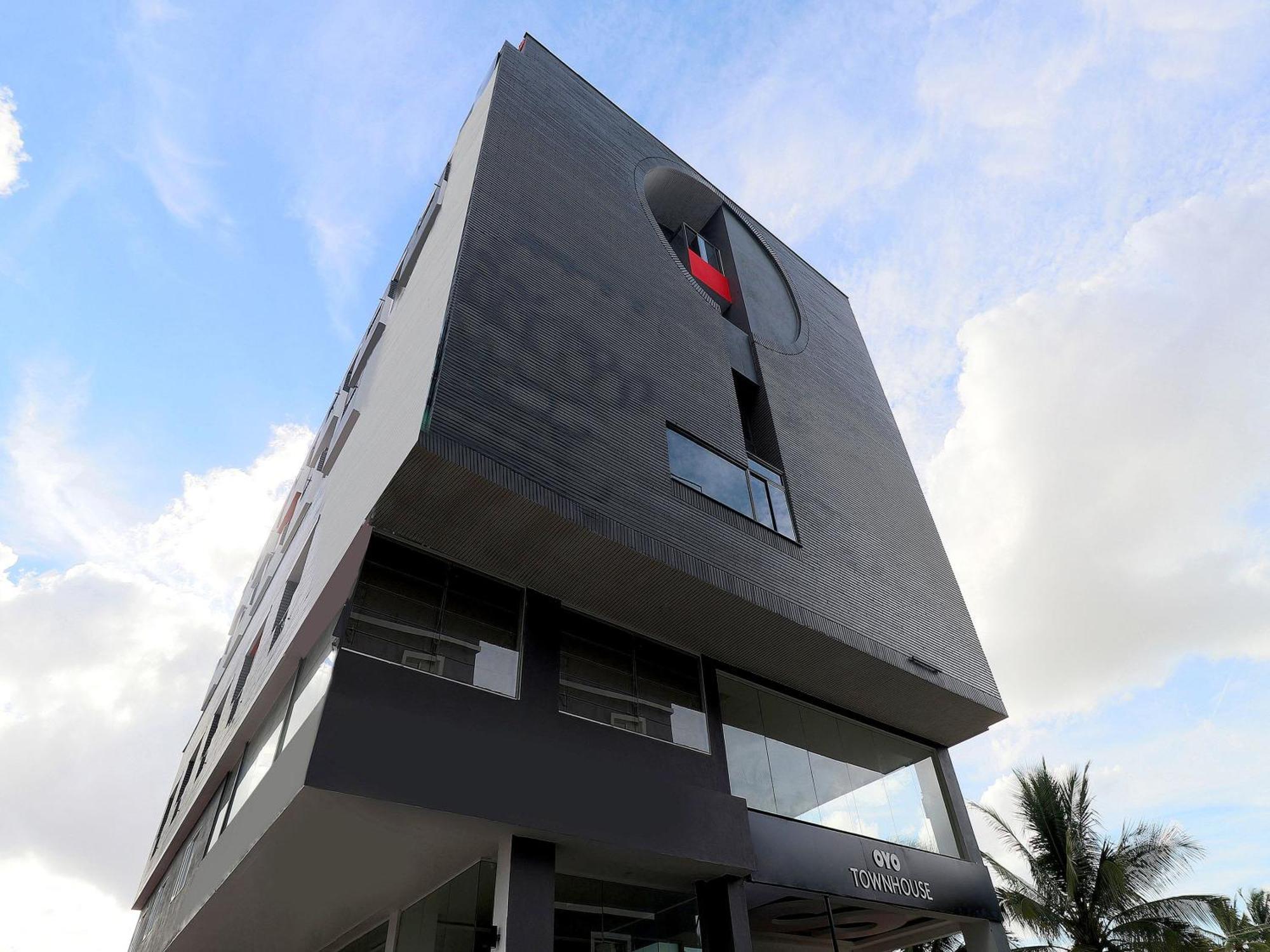 Super Townhouse Reva College University Yelahanka Exterior photo