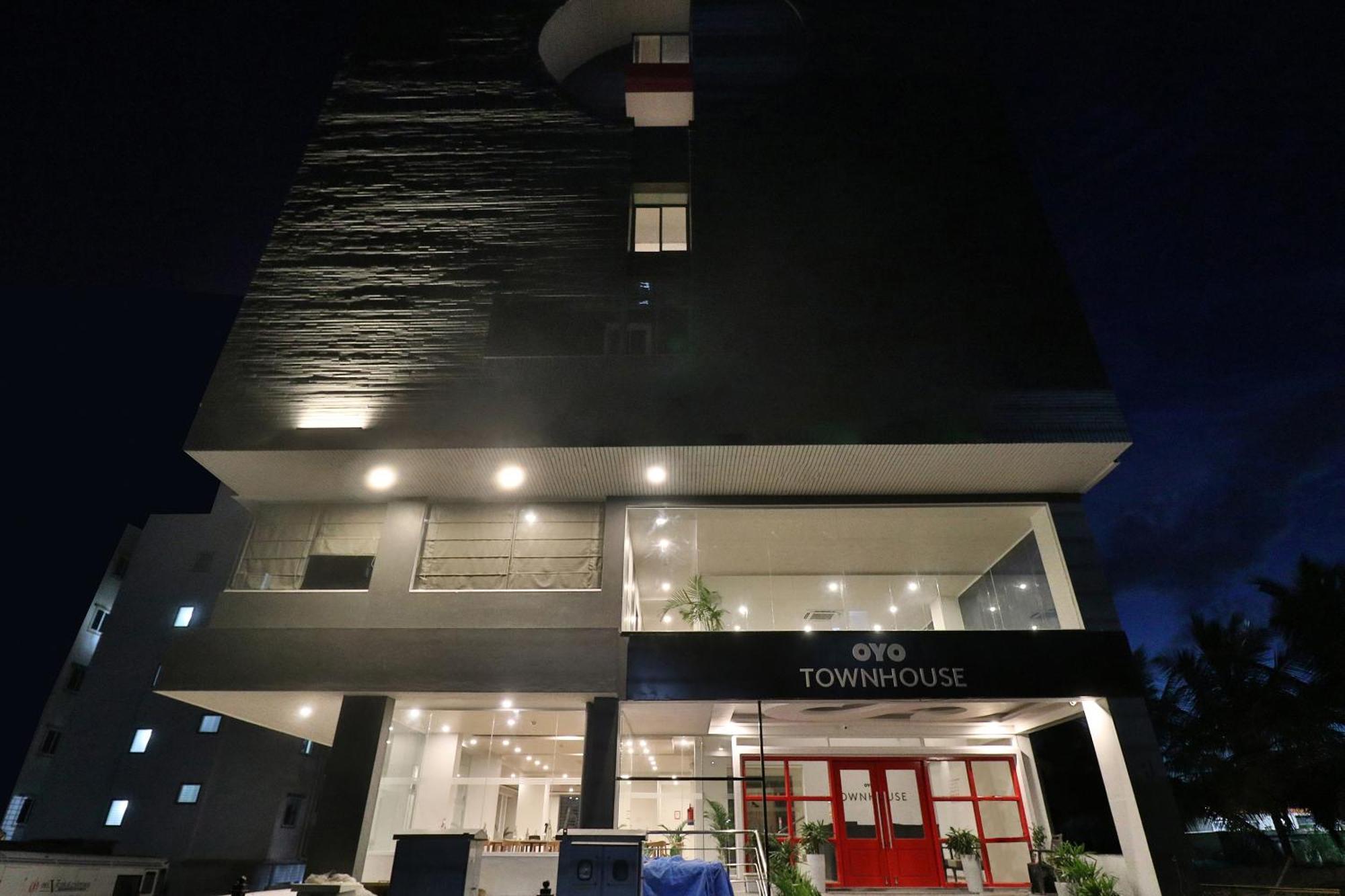 Super Townhouse Reva College University Yelahanka Exterior photo